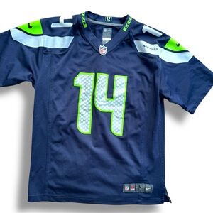 Nike Kids Large Seahawks Jersey (Metcalf) - Navy and Green